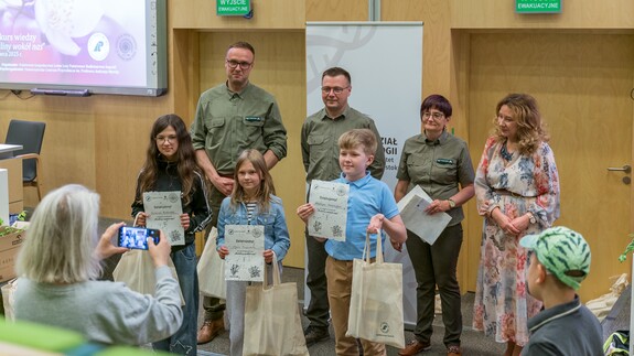 Rośliny wokół nas - laureaci konkursu spotkali się na Uniwersytecie w Białymstoku