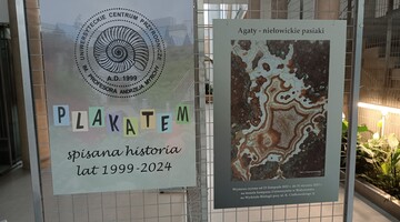 35 lat UCP
